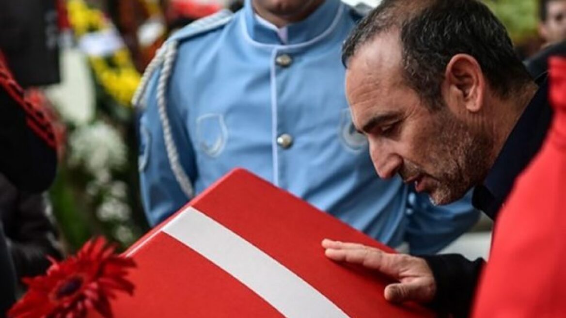 Βαλέριος Λεωνίδης για την κηδεία Σουλεϊμάνογλου: Πήγα να χαιρετήσω τον φίλο μου